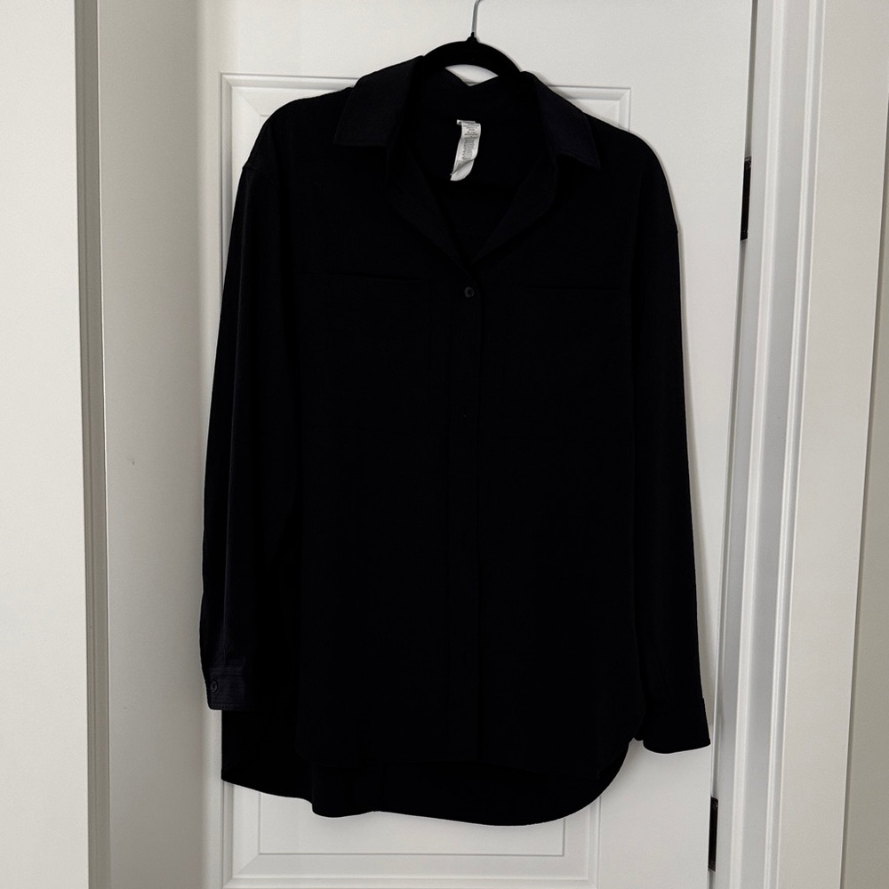 ALO Yoga black Button-Up Shirt